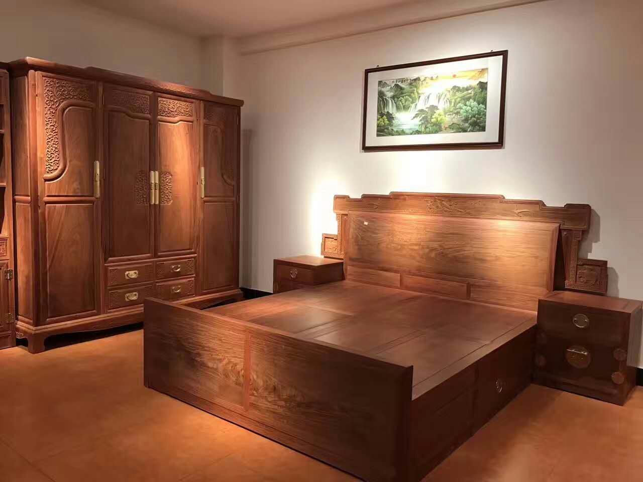 大床桌椅沙发